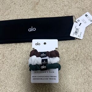 NWT ALO YOGA Lot 2 Hair Accessories- Headband & Mini Scrunchie